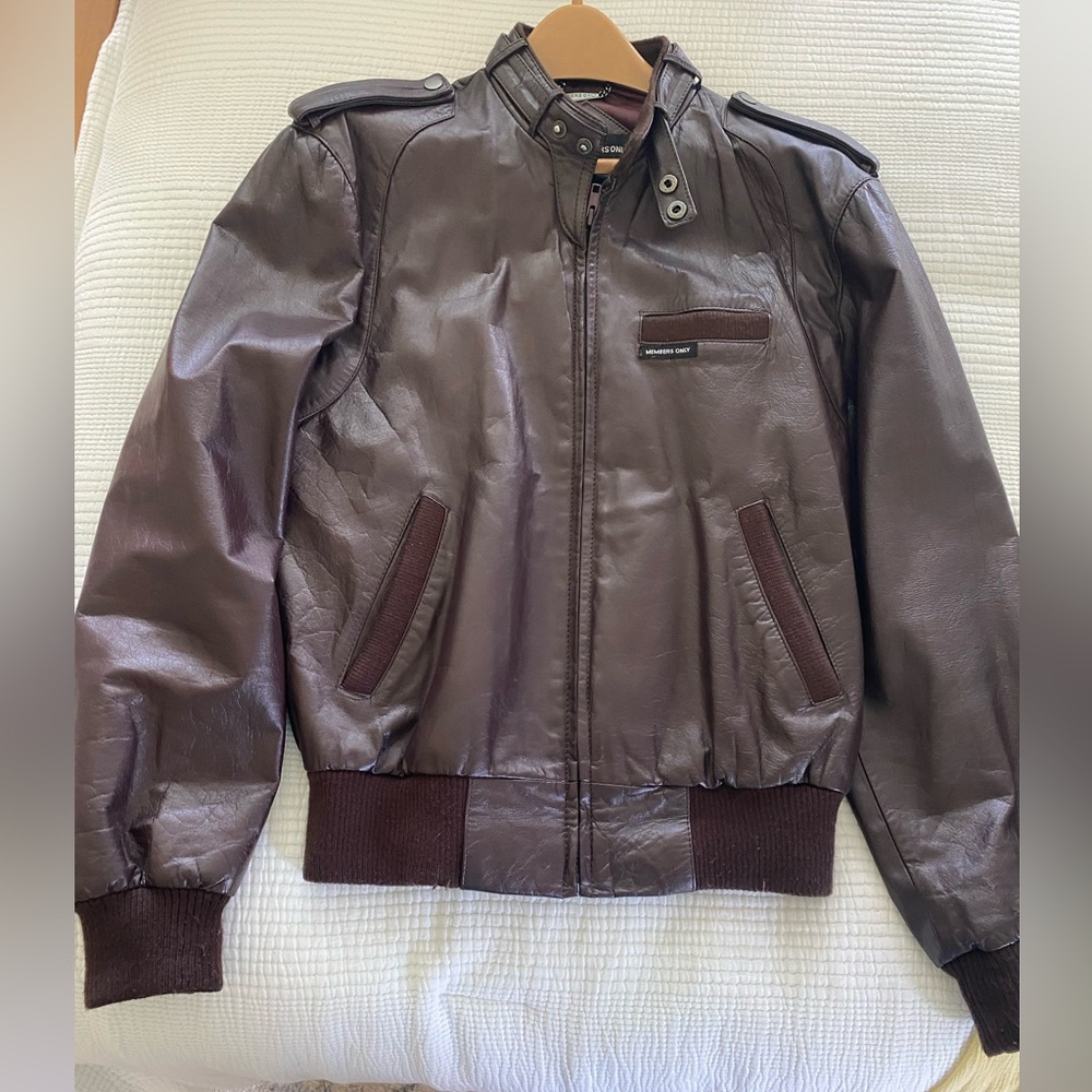 Members Only leather jacket size 38 mens medium